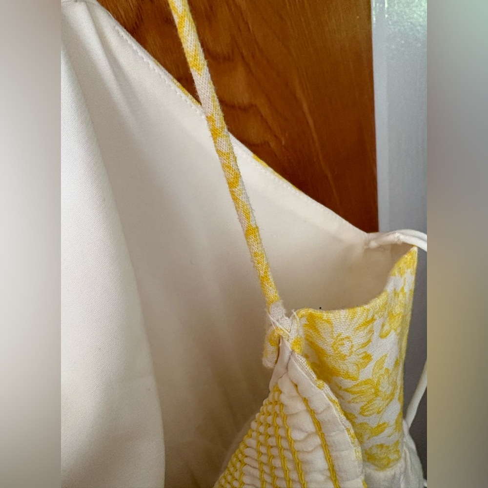 Alice + Olivia Melvina Yellow and White Floral Dress 8 - Picture 9 of 10